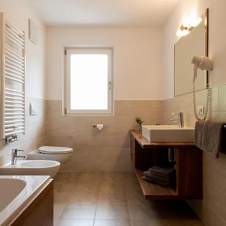 Apart Otel Sunela 2*